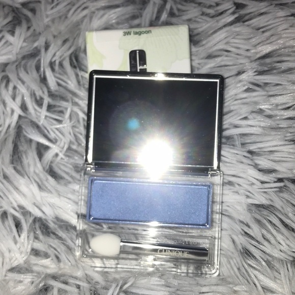 Clinique all about shadow soft shimmer- 3W lagoon - Picture 3 of 9